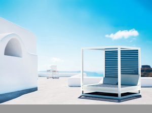 Daybeds & Pavilions