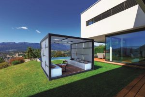 Daybeds & Pavilions