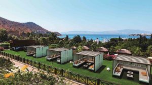 Daybeds & Pavilions